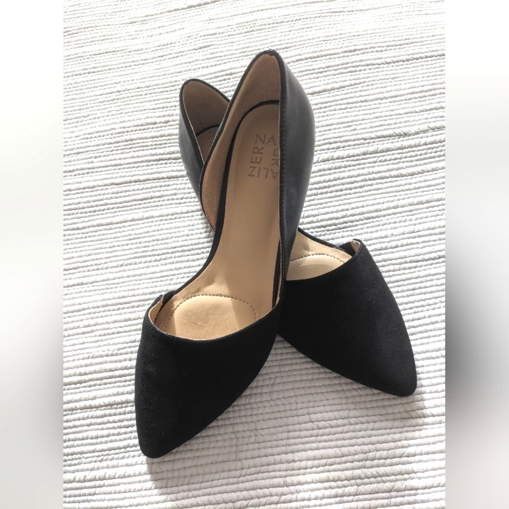 Naturalizer black leather pointed toe flats | size 10W